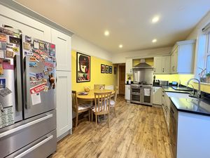 Photo 13- click for photo gallery